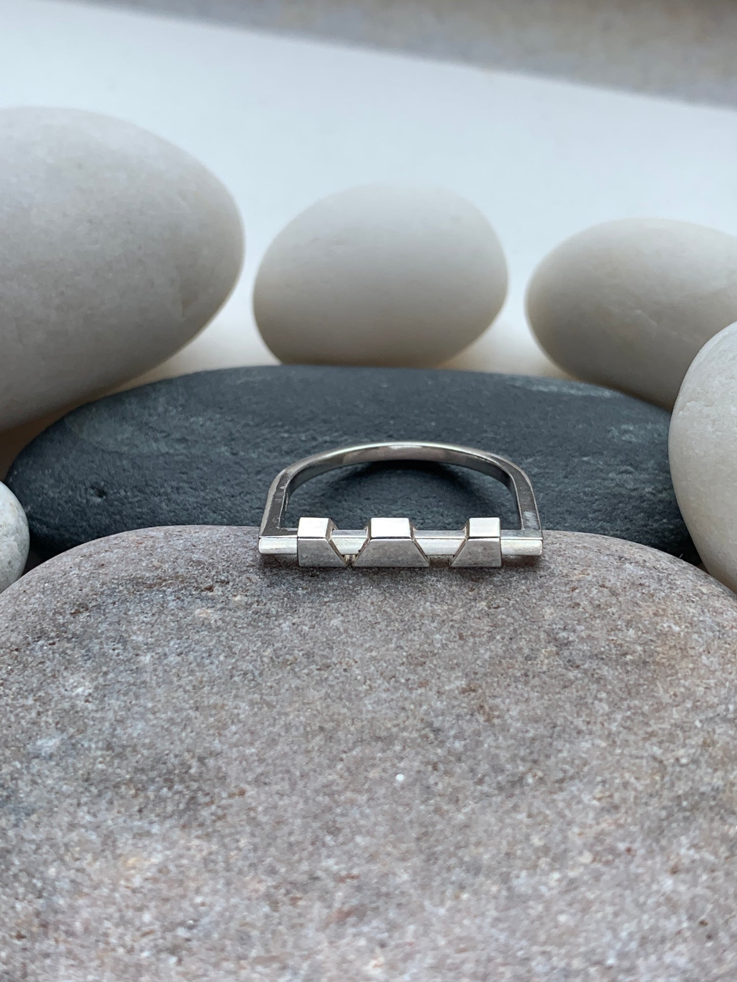 Abstract Slider Kinetic Ring