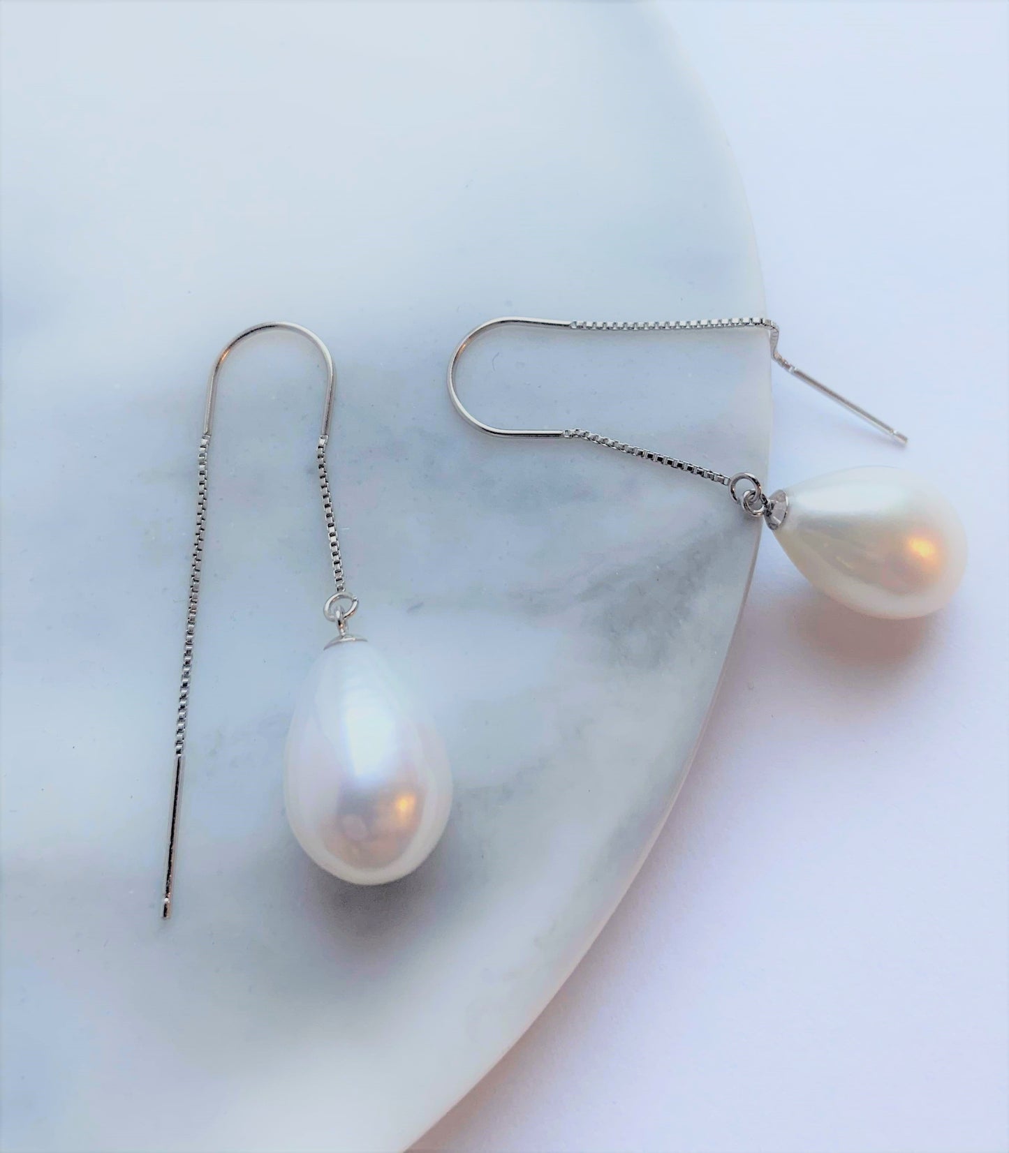 Freshwater pearl drop earrings