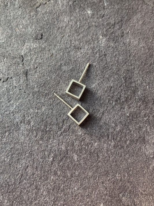 Silver Cube Stud earrings