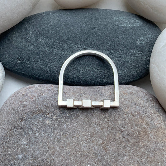 Abstract Slider Kinetic Ring