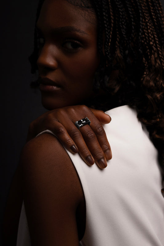ABACUS III - Shadow Dancer Ring