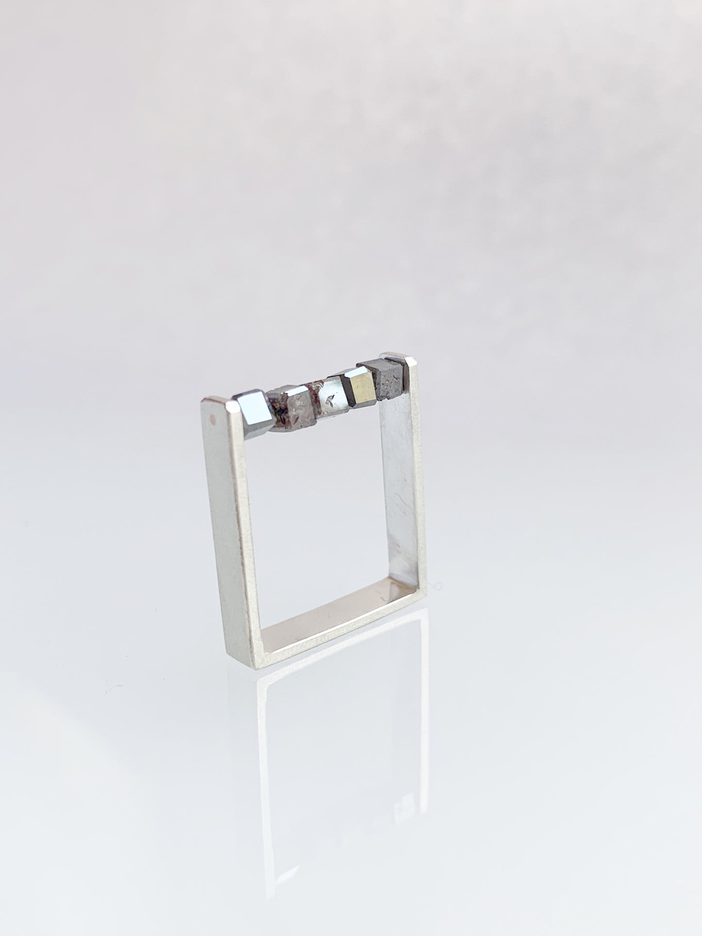 ABACUS I - Mauve Brown Diamond Bead Square Ring