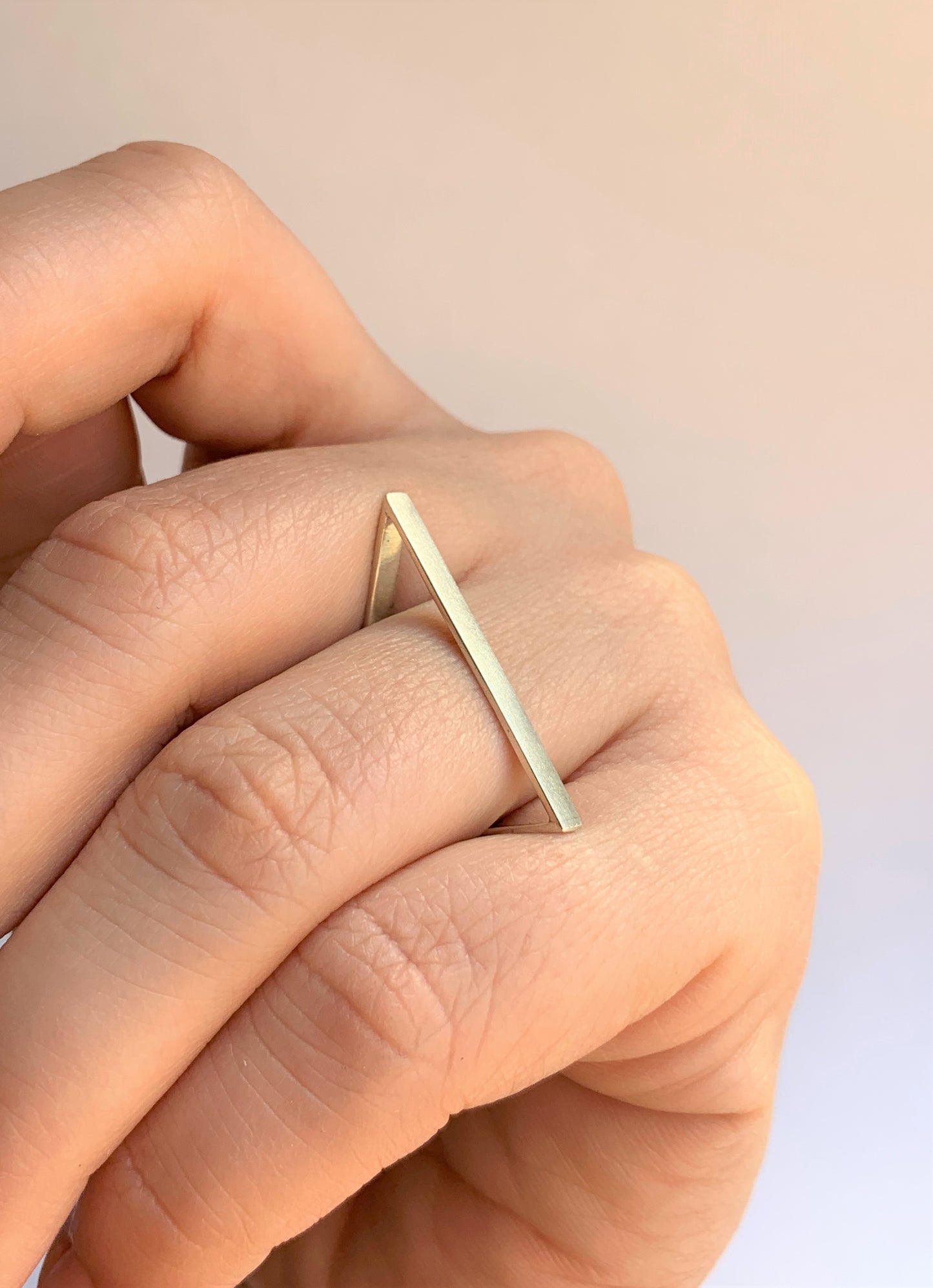Modern Large 3-Dimensional Triangle Ring