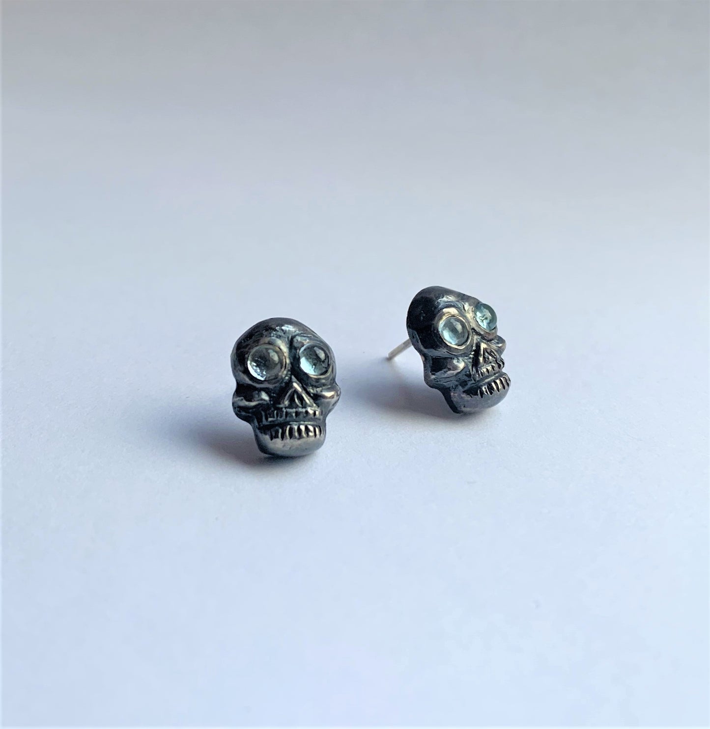 Skull  Oxidized Studs set with Aquamarine