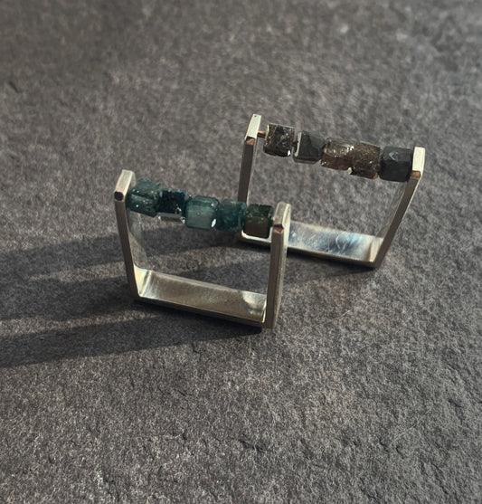 ABACUS I - Mauve Brown Diamond Bead Square Ring