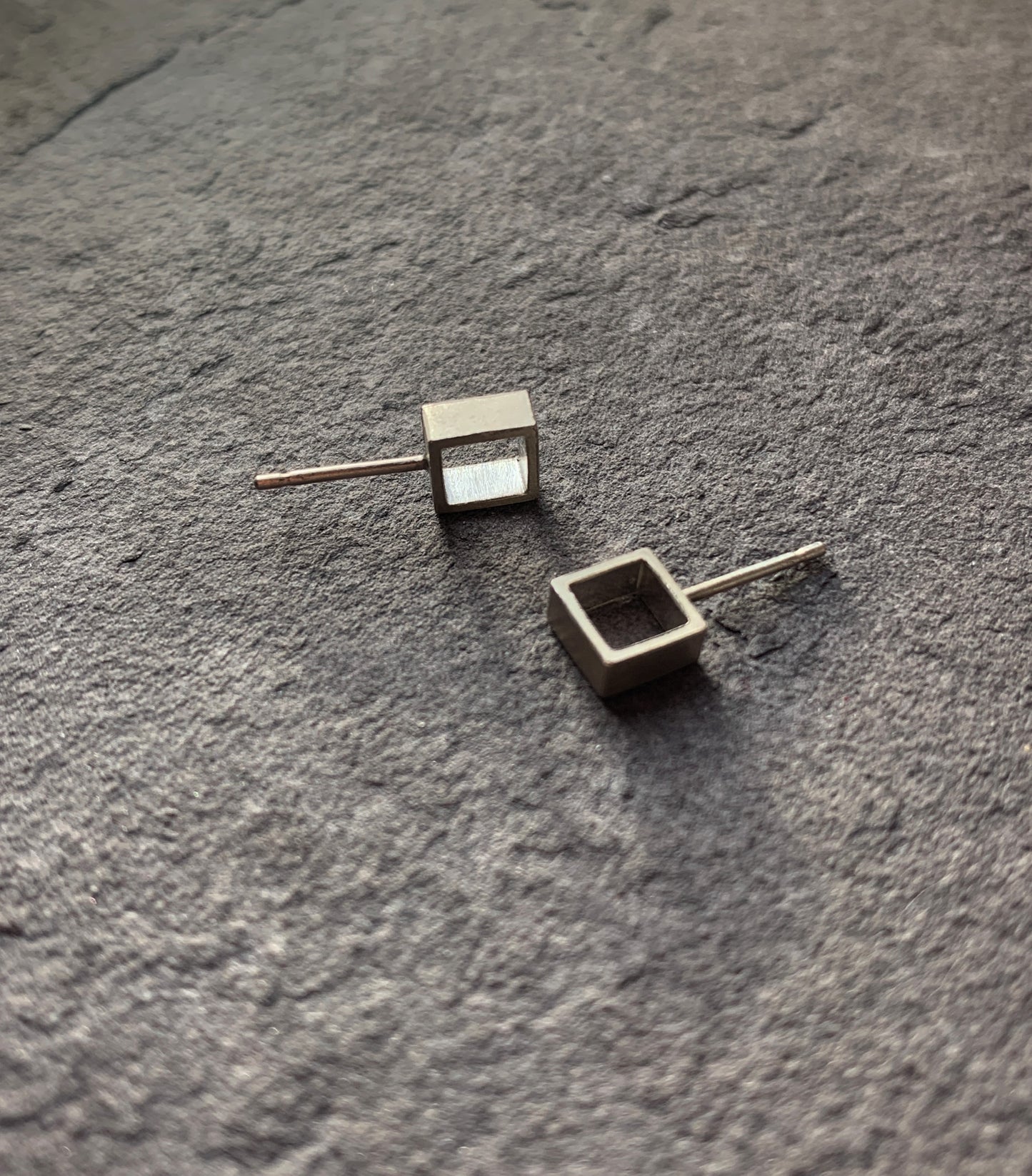 Silver Cube Stud earrings
